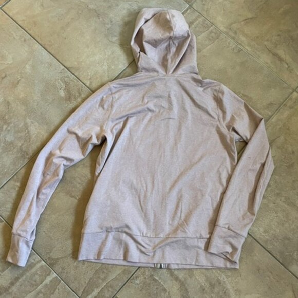 Vuori Performance Women’s DreamKnit Hoodie Light Heathered Mauve Luxe XS - Picture 4 of 4